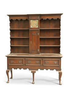 AN 18TH CENTURY STYLE OAK CLOCK DRESSER, the boarded rack with 10-inch squa