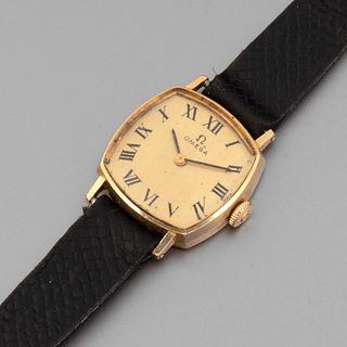 Omega, Yellow Gold Ref. H-5841 Cocktail Watch