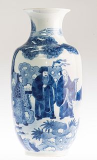 A CHINESE BLUE AND WHITE PORCELAIN VASE, of shouldered ovoid form, painted 