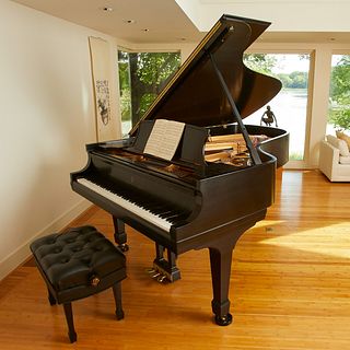 Steinway & Sons Grand Piano w/ Bench