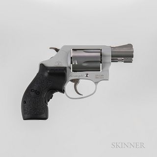 Smith & Wesson Model 637-2 Airweight Double-action Revolver