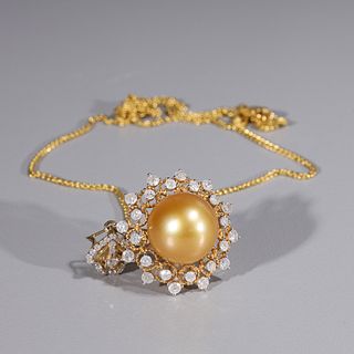 South Sea Pearl & Diamond 18K Gold Pendant