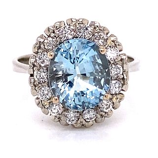 18k Aquamarine Diamond Ring