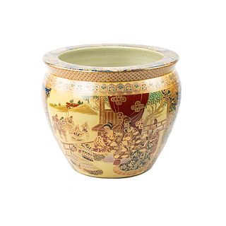 Chinese Hand-Painted Moriage Ceramic Koi Fish Bowl