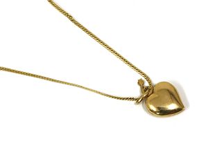 An Italian gold heart pendant, by UnoAErre,