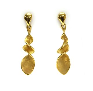 A pair of 9ct gold twisted spiral drop earrings,