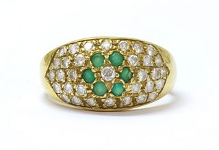 An Italian gold pavé set ring,