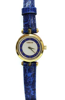 A ladies' gold plated Gucci quartz strap watch,