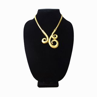 Impressive Trifari Serpentine Scrolled Necklace