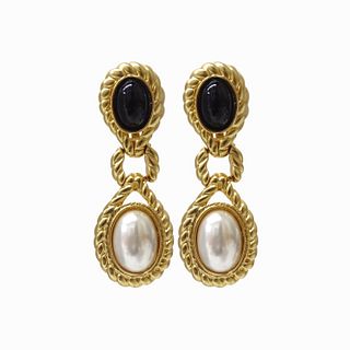 Vintage Valentine Haute Couture Pear Onyx Earrings