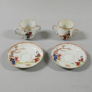 Pair of Chinese Export Porcelain Cups and Saucers