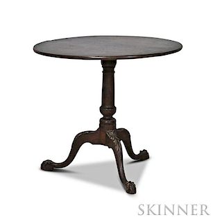 Chippendale Carved Mahogany Tilt-top Table