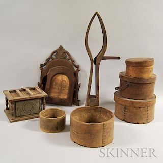 Eight Wood Decorative Items