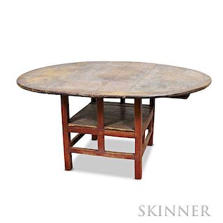Red-stained Pine and Chestnut Round-top Hutch Table