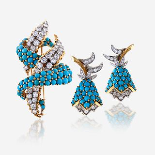 A diamond, turquoise, and eighteen karat gold brooch with matching ear clips, Cartier France