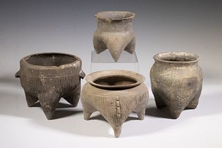 (4) CHINESE NEOLITHIC POTTERY 'LI' VASES OF VARIOUS SIZES
