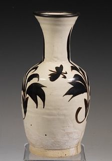 CIZHOU BROWN-PAINTED BUFF-GROUND POTTERY VASE, JIN-YUAN DYNASTY, 12TH-13TH C.