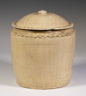 CHINESE SONG DYNASTY POTTERY COVERED STORAGE JAR