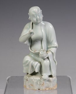 EARLY CHINESE QING DYNASTY CELADON FIGURE