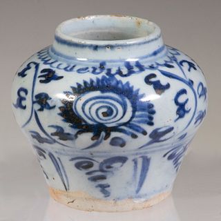ANNAMESE BLUE AND WHITE SMALL JAR