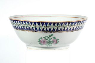 CHINESE EXPORT PORCELAIN PUNCH BOWL