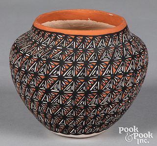 Josie Yazzie Acoma Indian polychrome pottery olla