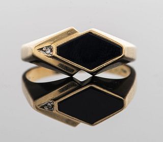 Mid Century 14K Yellow Gold Onyx & Diamond Ring