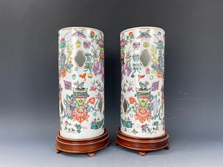 A Pair of Chinese Famille Rose Porcelain Hat Stand