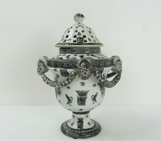 A Mo Cai Porcelain Vase Lidded with Handles