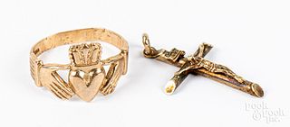 10K gold ring and cross pendant, 4.1dwt.