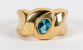 14K gold and stone ring, 5.7dwt, size 8.