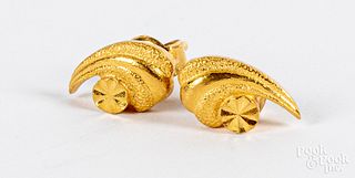 Pair of 22K gold earrings, 2dwt.