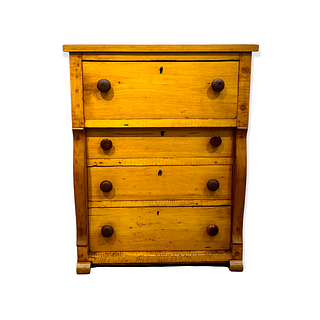 Country American Maple Small Chest, 19thc.