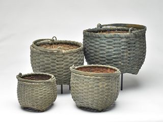 Matching set of four nesting baskets, 1st quarter 20th century.
