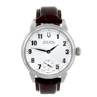 BULOVA - a gentleman's Accutron wrist watch. Stainless steel case with exhibition case back. Referen