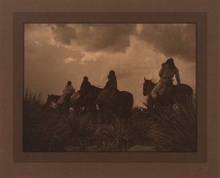 Edward S. Curtis, The Storm (Before the Storm) - Apache
