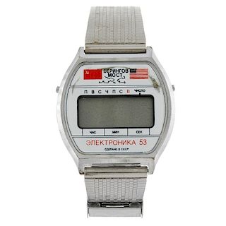ELEKTRONIKA - a 'Polar Expedition' digital bracelet watch. Numbered 390648. Unsigned quartz movement