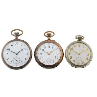 A group of five pocket watches and a watch head, to include two continental white metal examples. Al