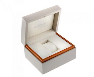 JAEGER-LECOULTRE - a complete watch box. <br><br>
