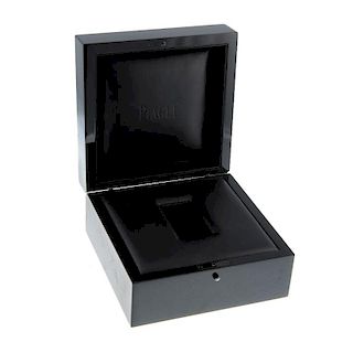 PIAGET - an incomplete watch box. <br><br>