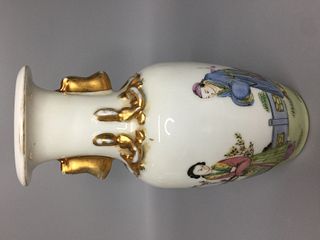CHINESE FAMILLE ROSE PORCELAIN HAND PAINTED FIGURES , H 20CM 