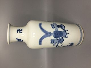 CHINESE BLUE AND WHITE VASE ,H26CM