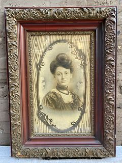 Exceptional Victorian Frame w Portrait