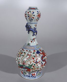 Chinese Wucai Garlic Mouth Porcelain Vase