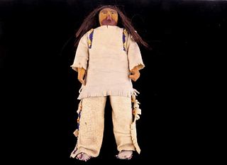Eastern Plains Indians Wood Carved Hide Doll 1900-