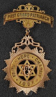 Vintage 10K Odd Fellow Past Grand Patriarch Medal 
