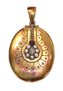 A cased Victorian gold diamond and split pearl hinged locket, c.1880,