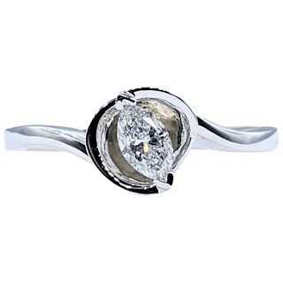 Beautiful Marquise Cut Diamond Solitaire Ring