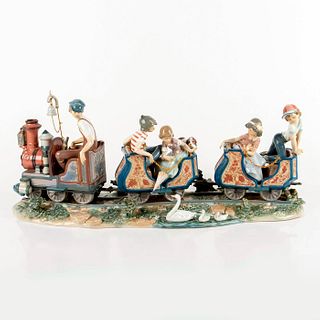 Circus Train 1001517 - Lladro Porcelain Figurine