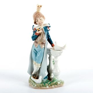 Little Prince 1005737 - Lladro Porcelain Figurine